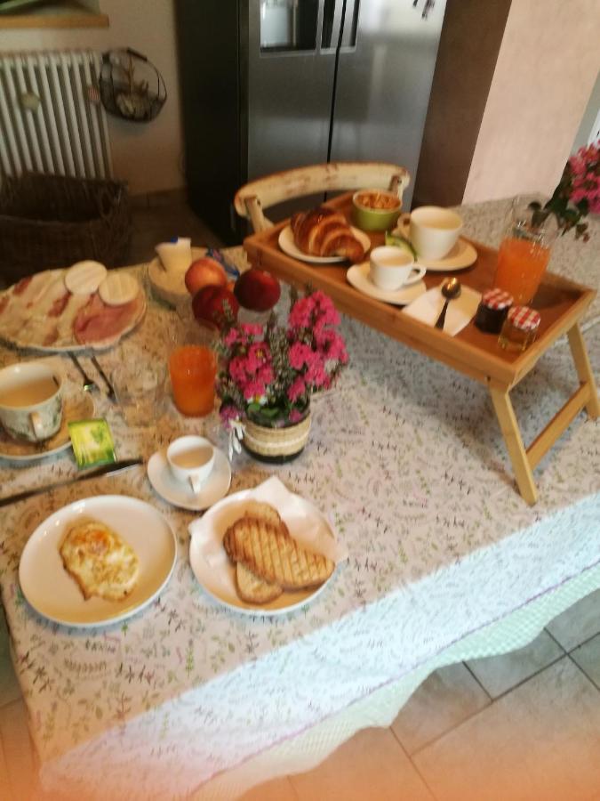 A Casa Di Anna Panzió Cortemilia Kültér fotó